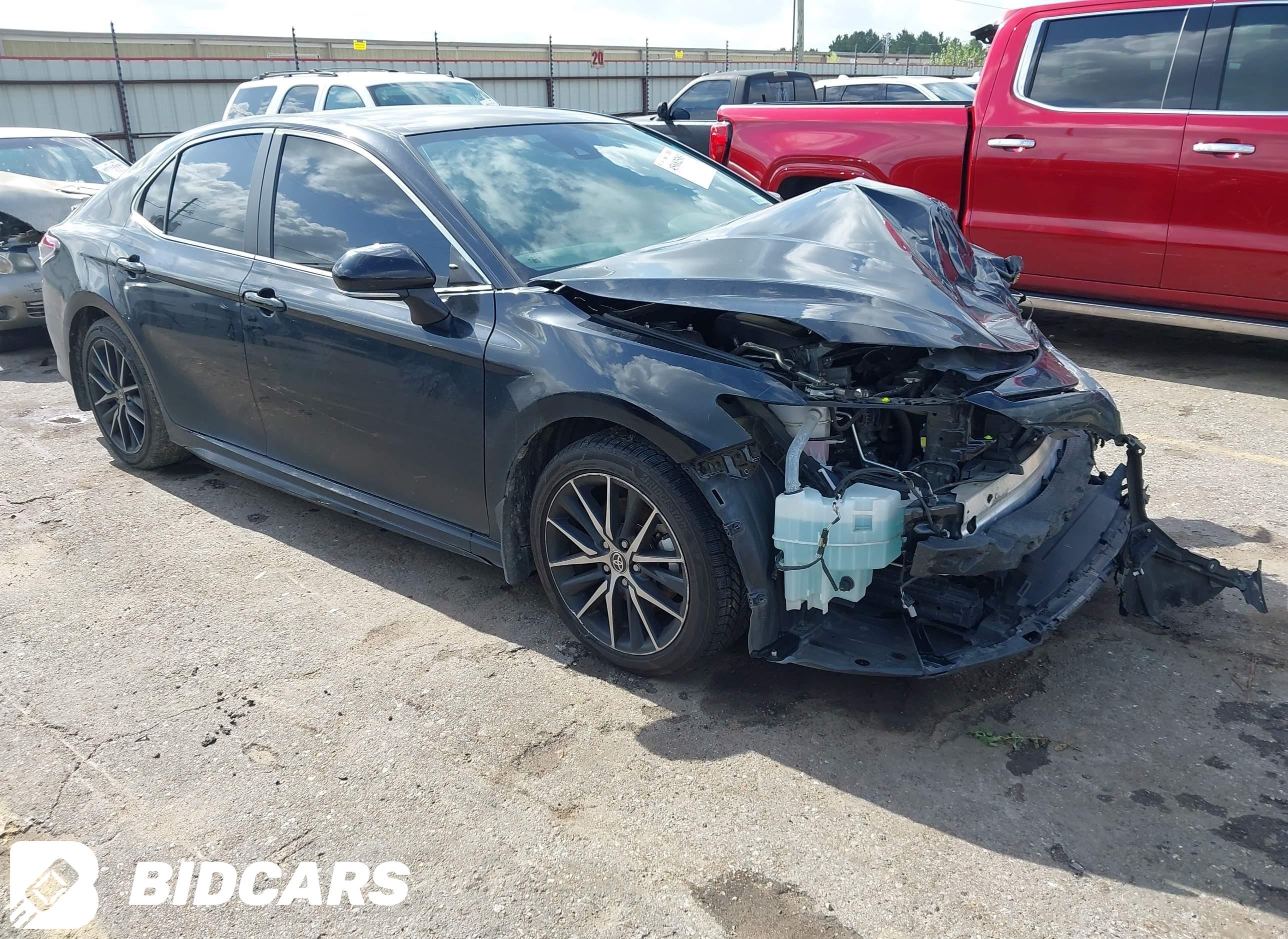 2024 Toyota Camry, SE
