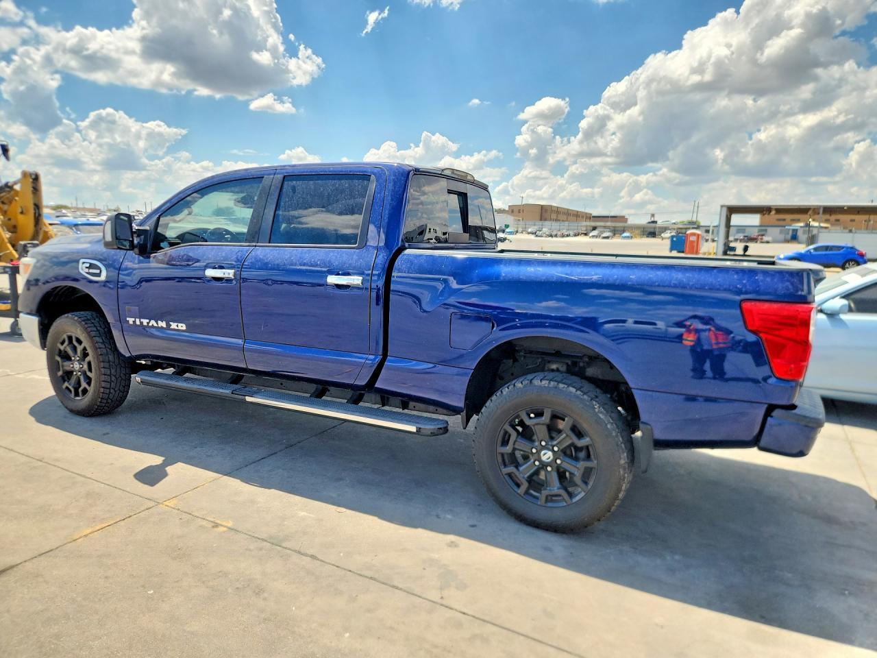 2017 Nissan Titan, S
