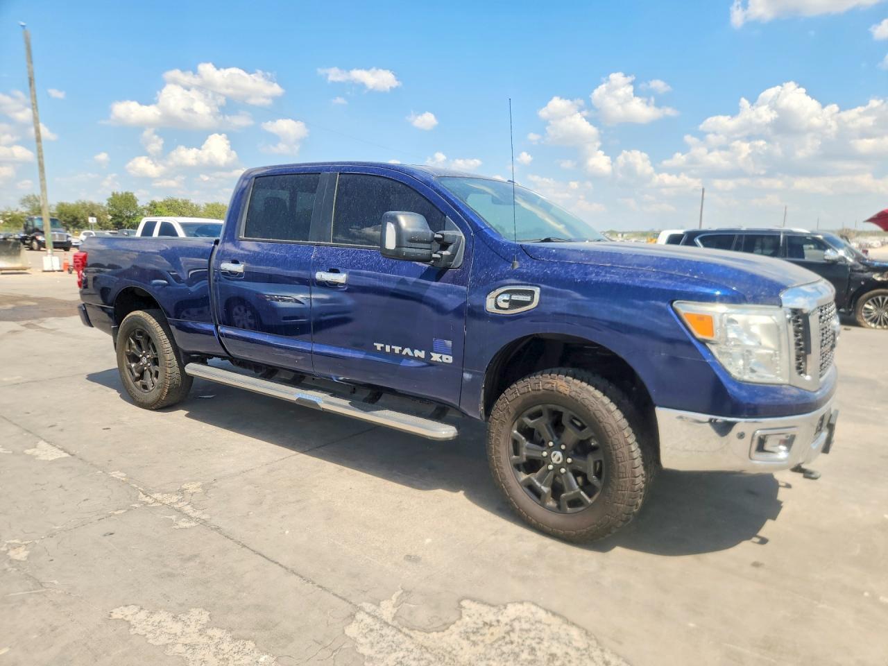 2017 Nissan Titan, S