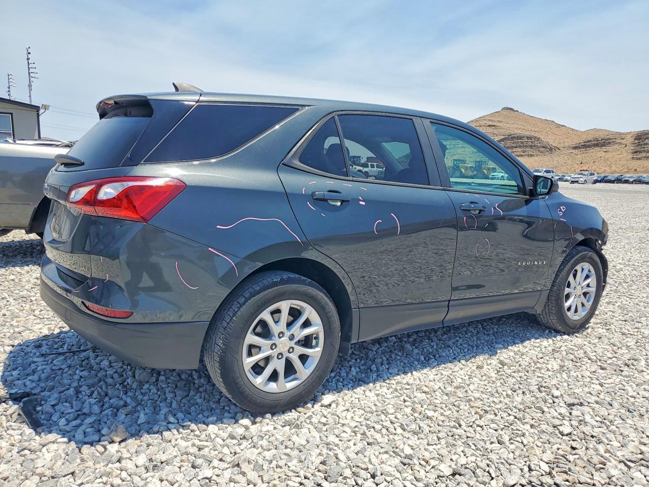 2020 Chevrolet Equinox, 1LS