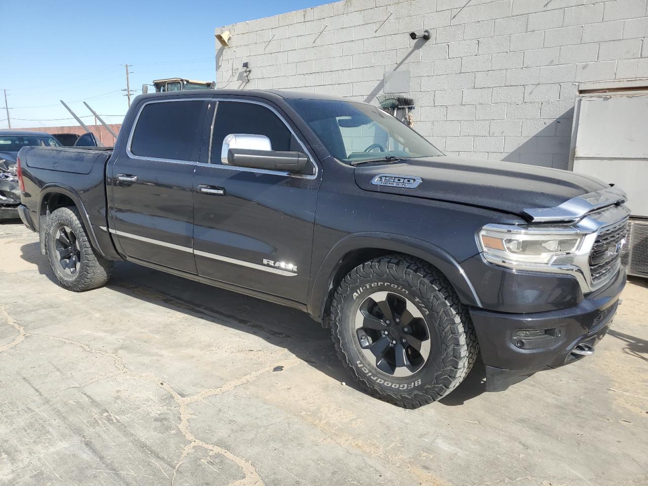 2020 RAM 1500, Limited