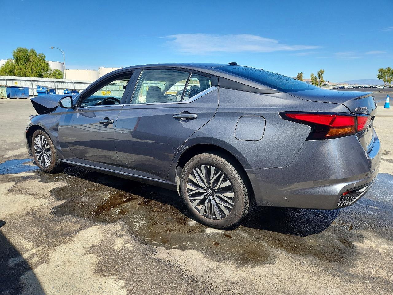 2026 Nissan Altima, SV