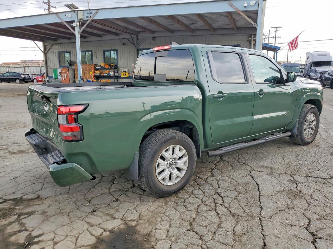 2023 Nissan Frontier, SV