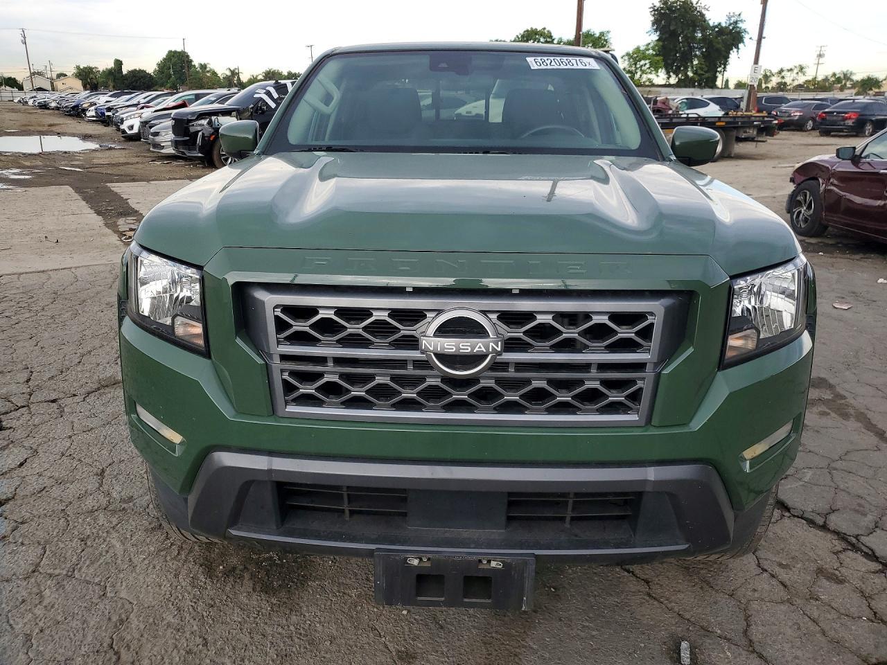 2023 Nissan Frontier, SV