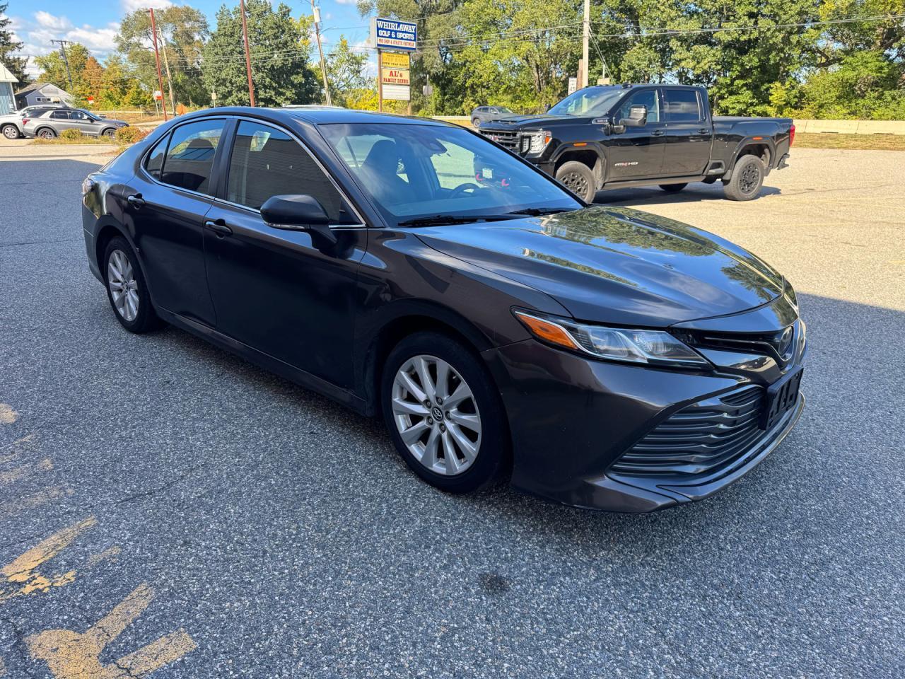 2019 Toyota Camry, LE