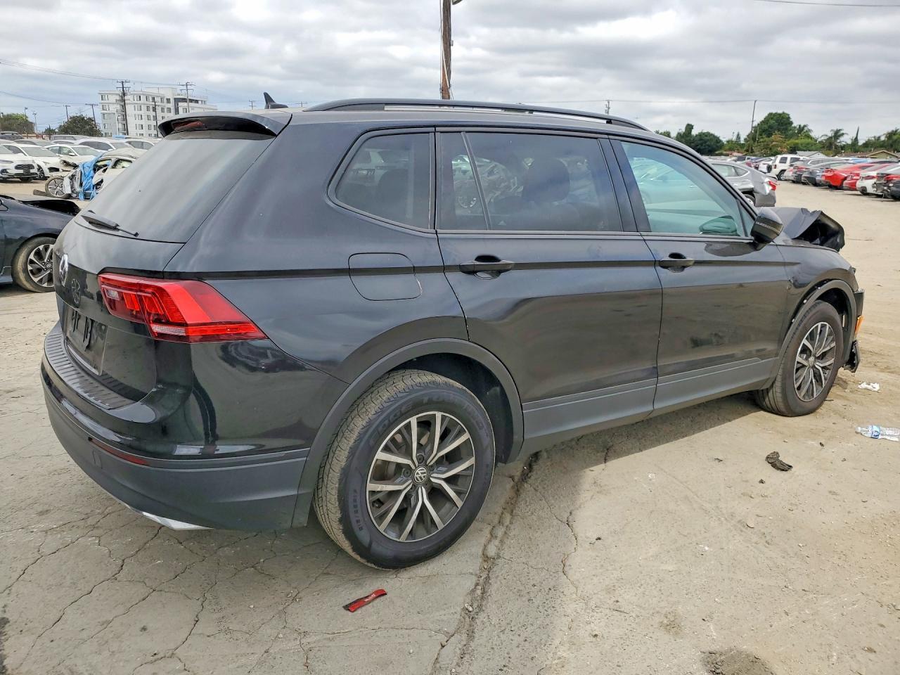 2021 Volkswagen Tiguan, S