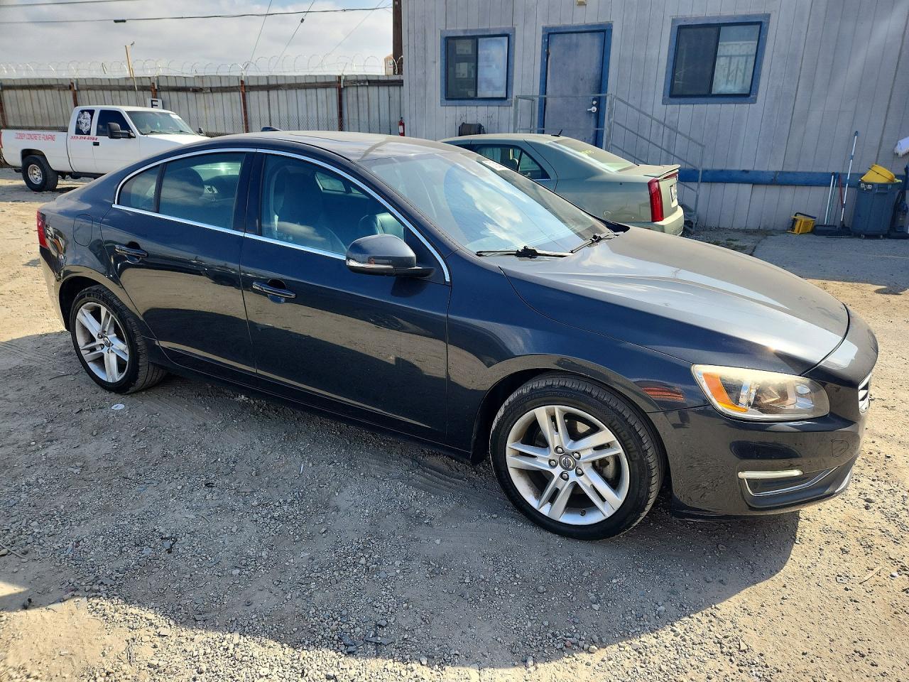 2015 Volvo S60, Platinum