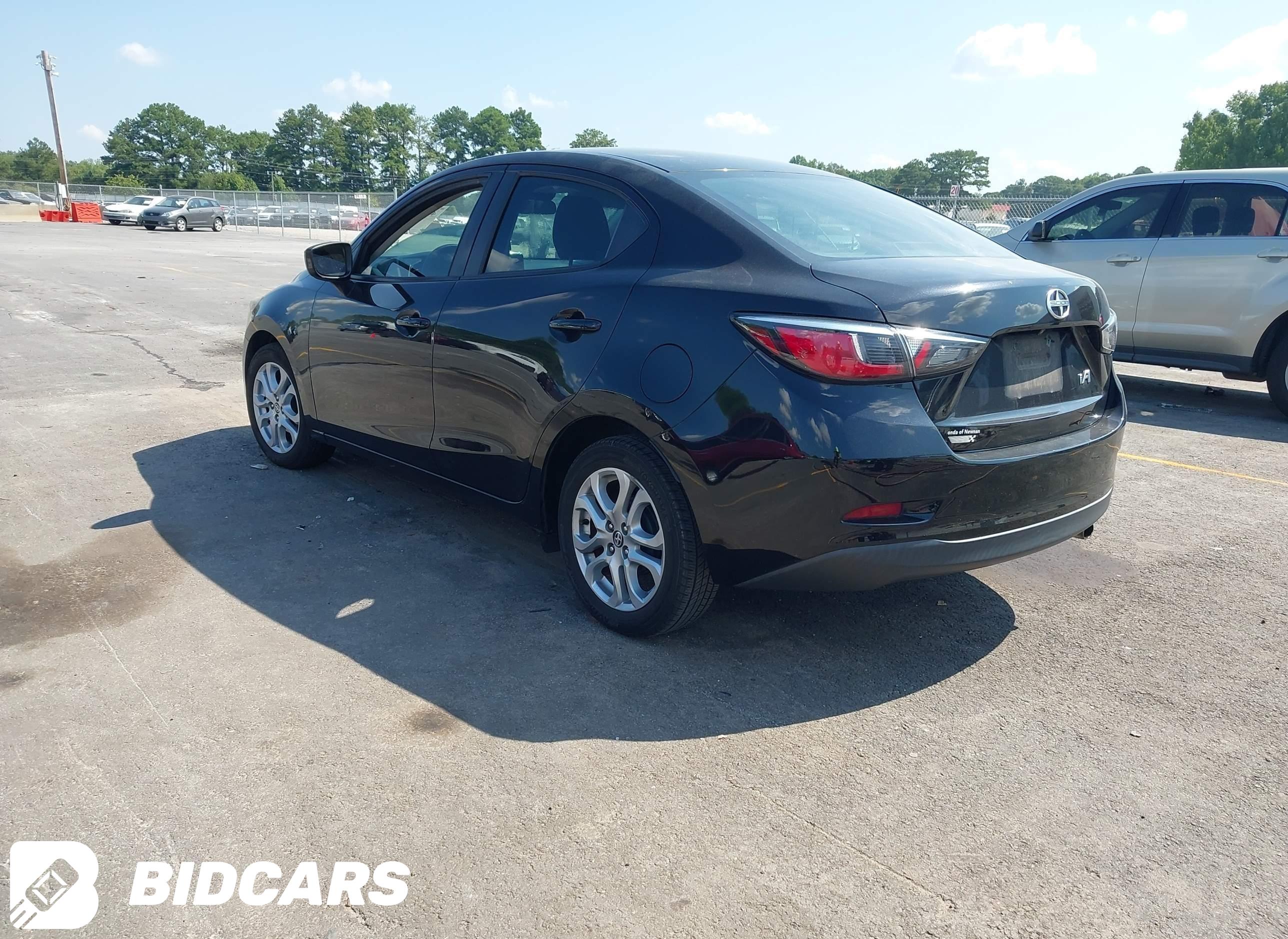 2016 Scion IA