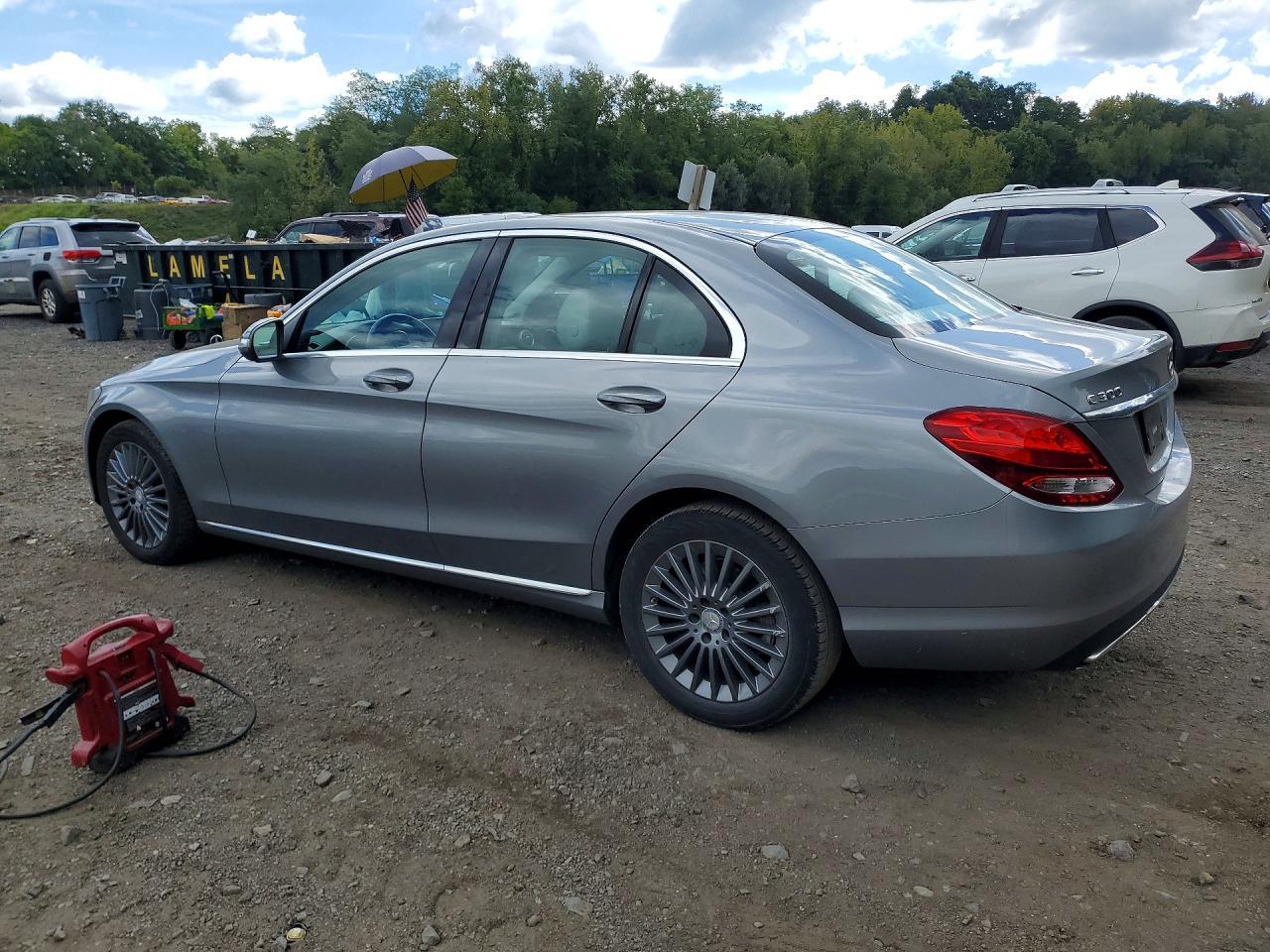 2015 Mercedes-Benz C-Class, 3...