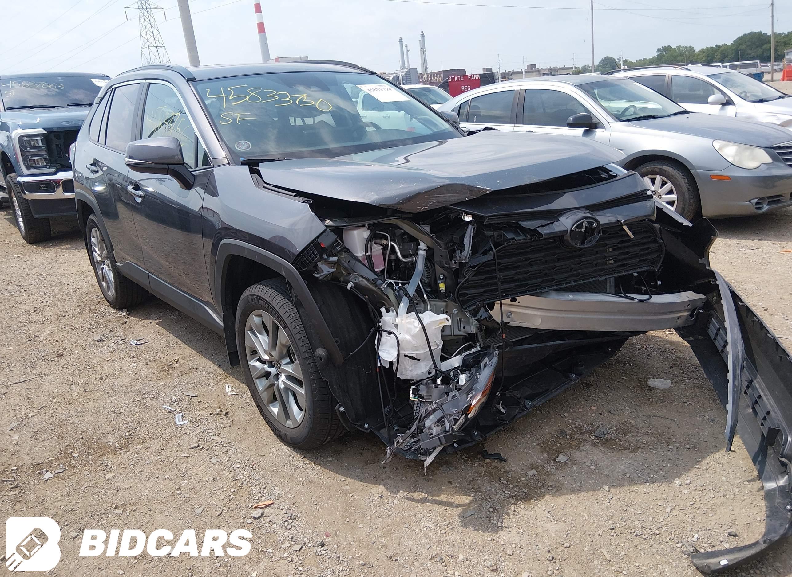 2025 Toyota RAV4, Xle Premium