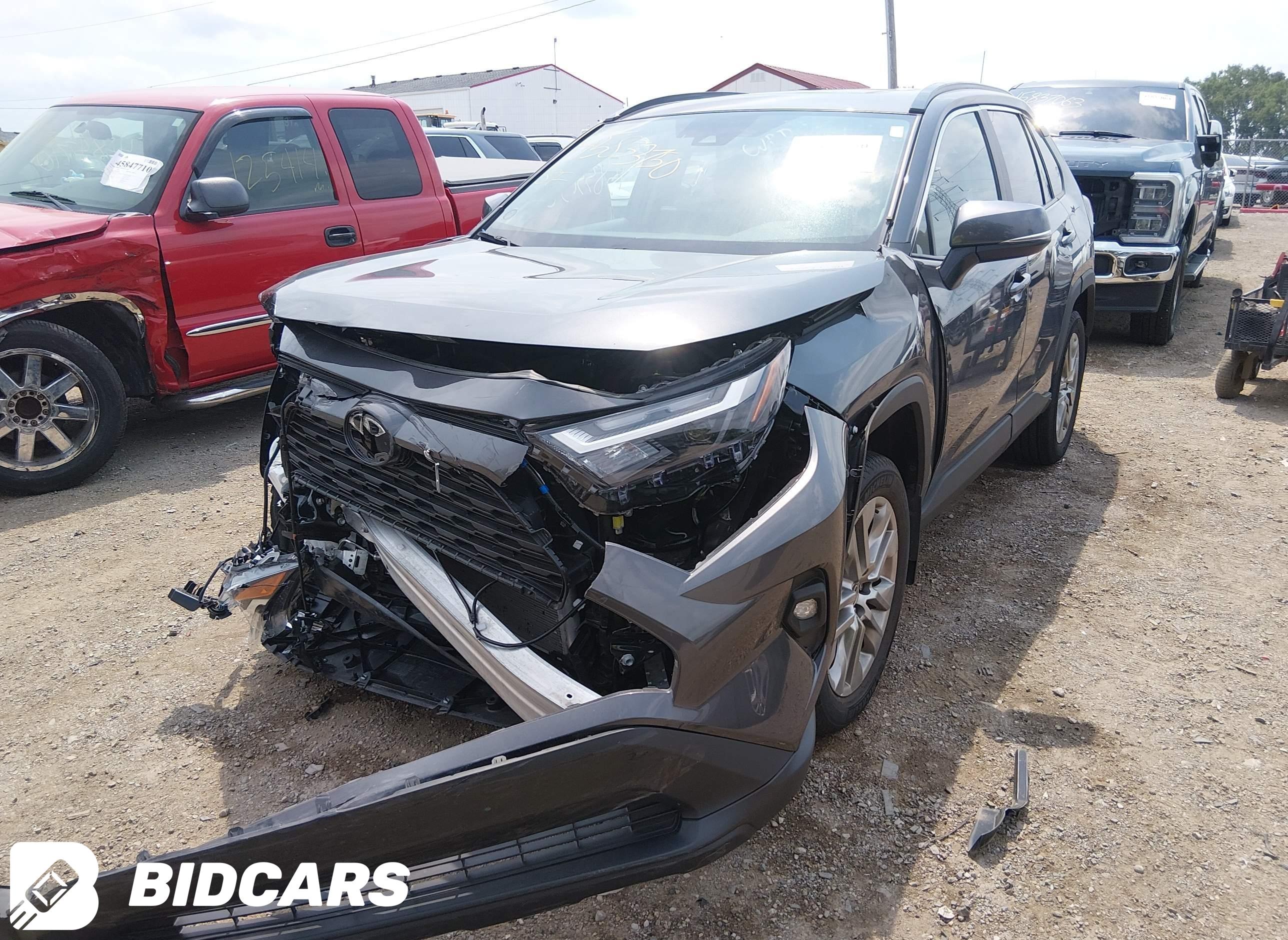 2025 Toyota RAV4, Xle Premium