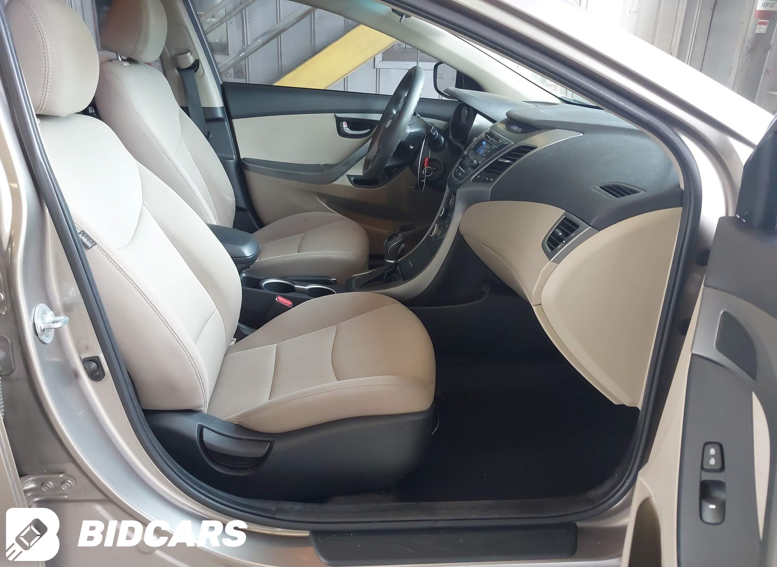 2016 Hyundai Elantra, SE