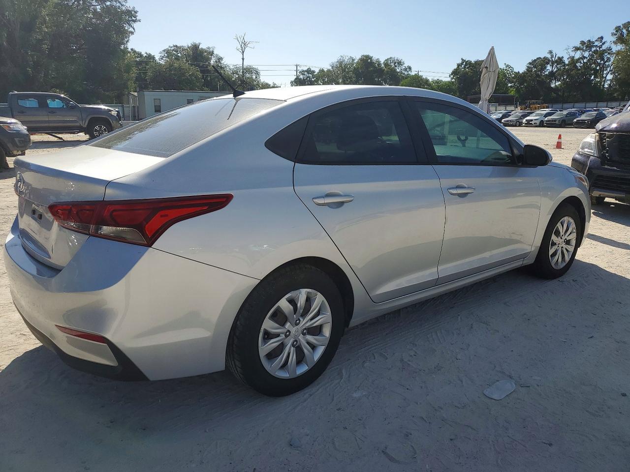 2019 Hyundai Accent, SE