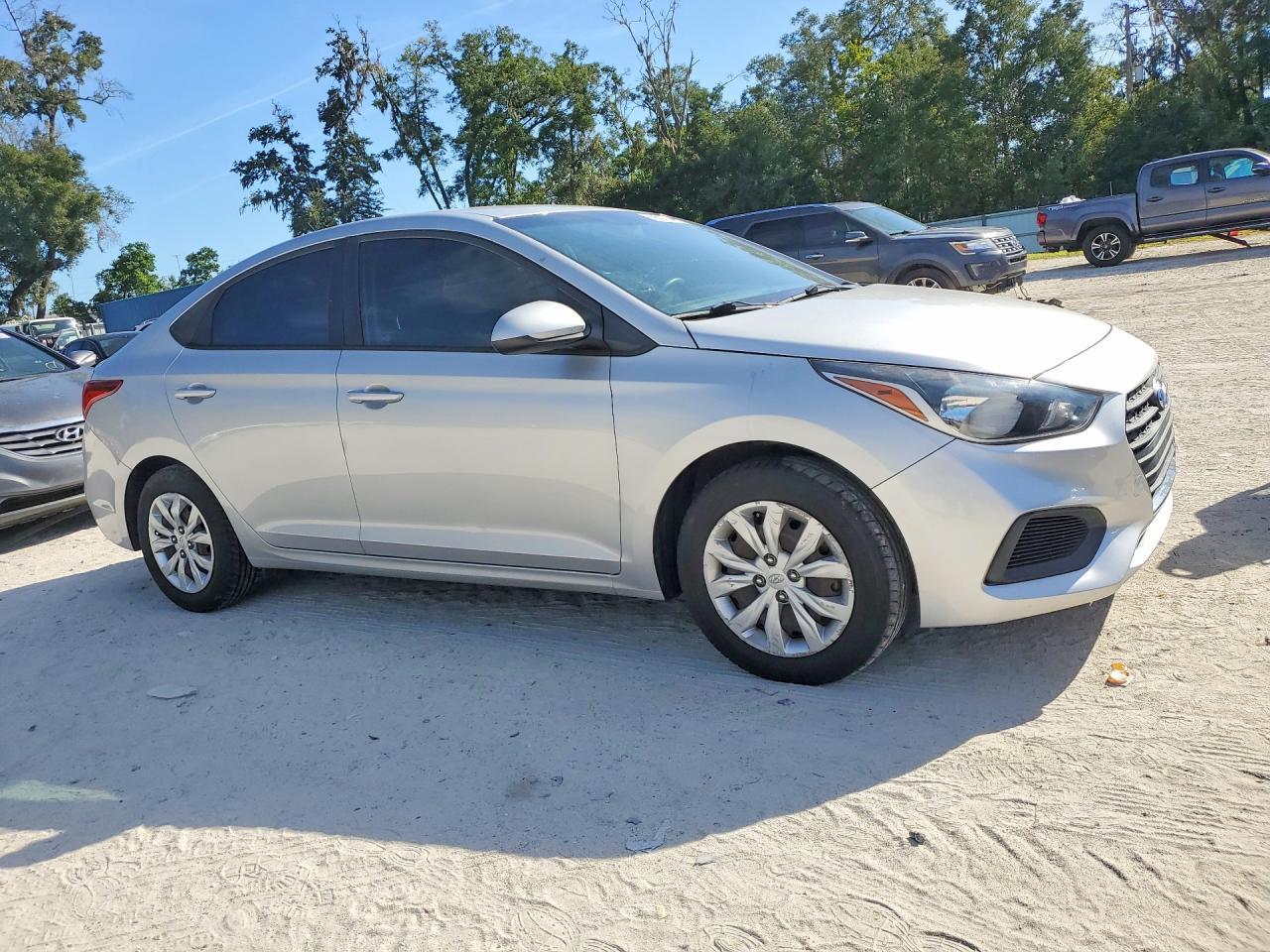 2019 Hyundai Accent, SE